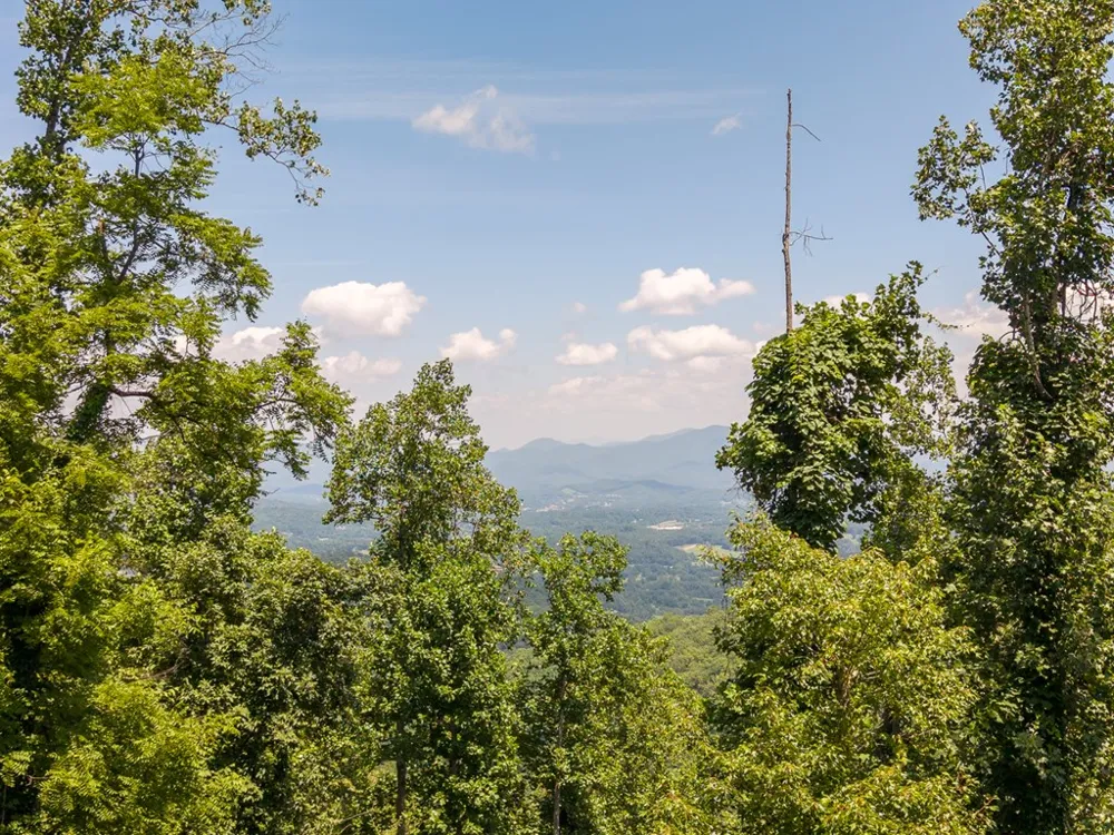 North Skeenah Rd Franklin, NC 28734