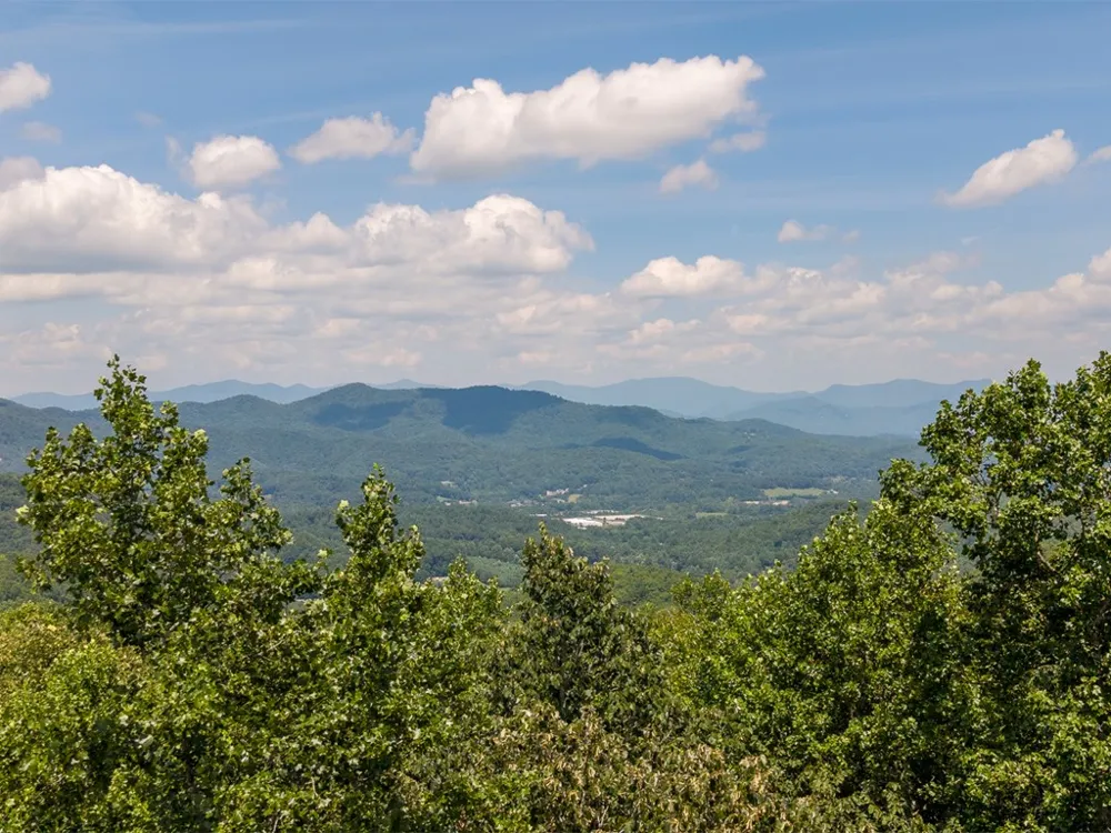 North Skeenah Rd Franklin, NC 28734