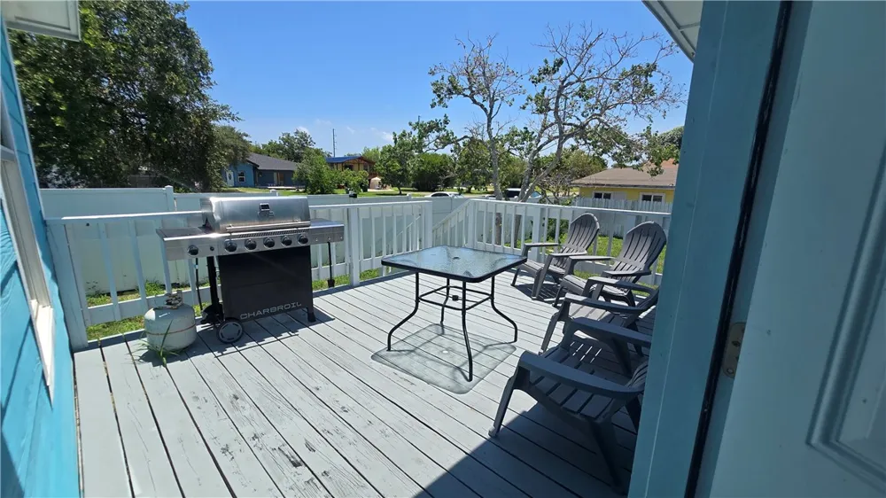 402 S Saunders Street Aransas Pass, TX 78336