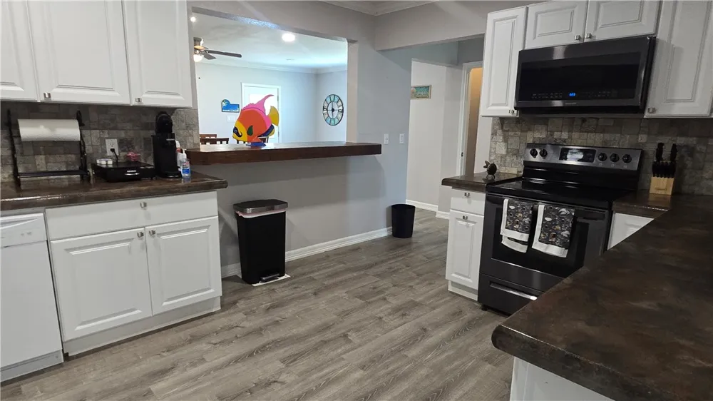 402 S Saunders Street Aransas Pass, TX 78336