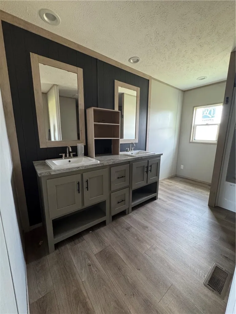 352 Packinghouse Road Taft, TX 78390