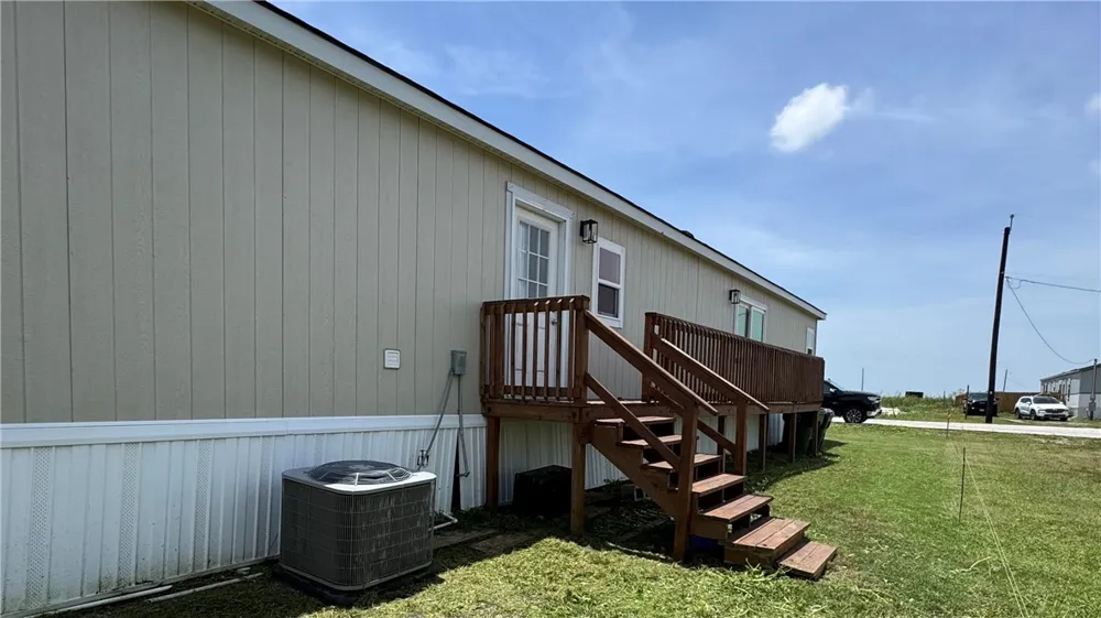 352 Packinghouse Road Taft, TX 78390