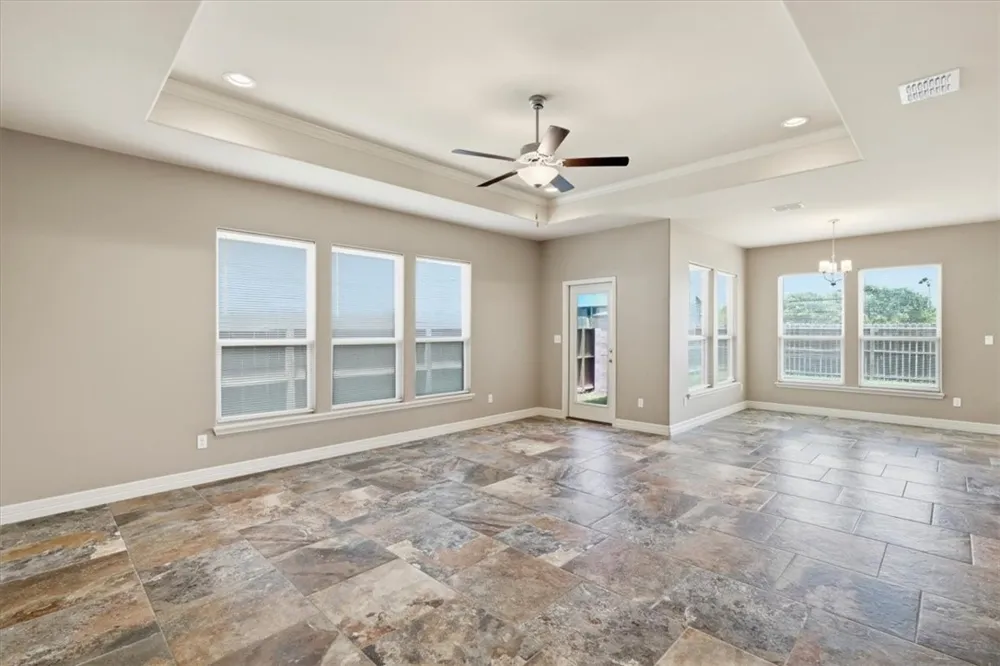 207 Bismarck Palm Circle Portland, TX 78374