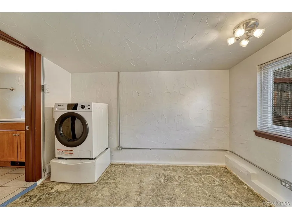 1022 W 4th Street Florence, CO 81226