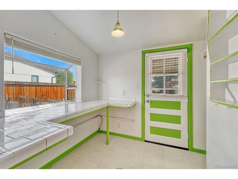 1022 W 4th Street Florence, CO 81226