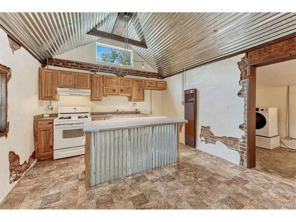 1022 W 4th Street Florence, CO 81226