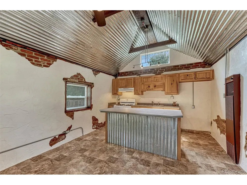 1022 W 4th Street Florence, CO 81226