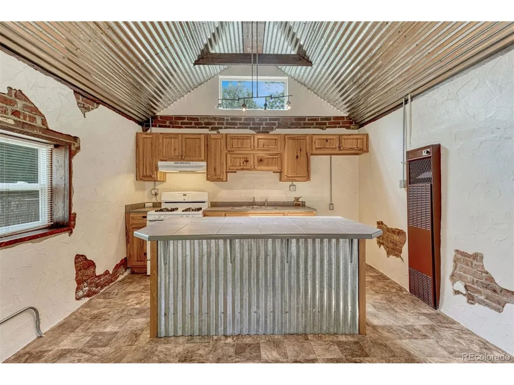 1022 W 4th Street Florence, CO 81226