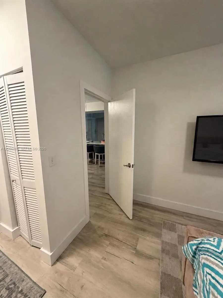 6960 SW 39th St #E102 Davie, FL 33314
