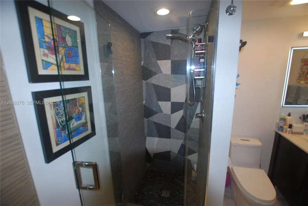 511 Lucerne Ave #306 Lake Worth, FL 33460