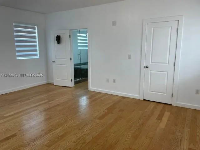 9010 SW 25th St #1 Miami, FL 33165