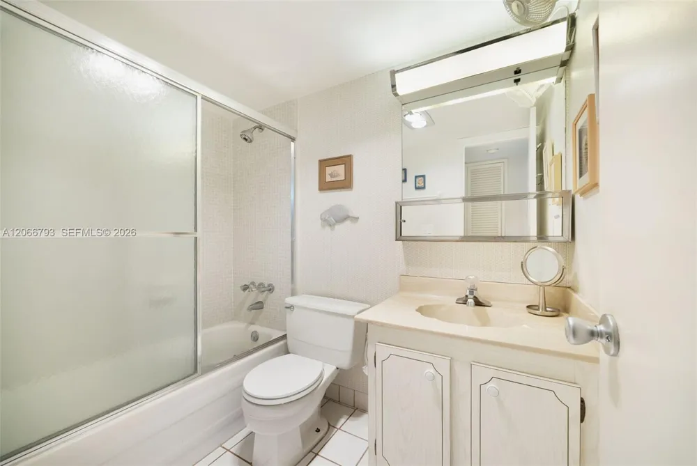750 SE 6th Ave #322 Deerfield Beach, FL 33441