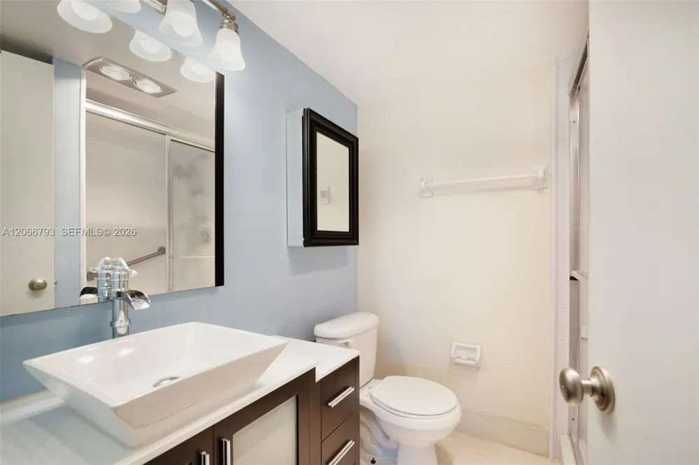 750 SE 6th Ave #322 Deerfield Beach, FL 33441