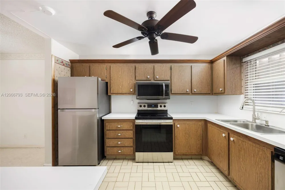 750 SE 6th Ave #322 Deerfield Beach, FL 33441