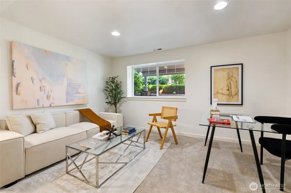 12140 NE 24th Street #102 Bellevue, WA 98005