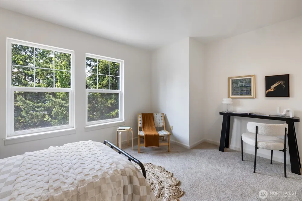 12140 NE 24th Street #102 Bellevue, WA 98005