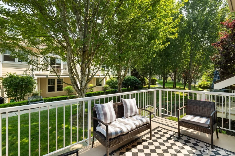 12140 NE 24th Street #102 Bellevue, WA 98005