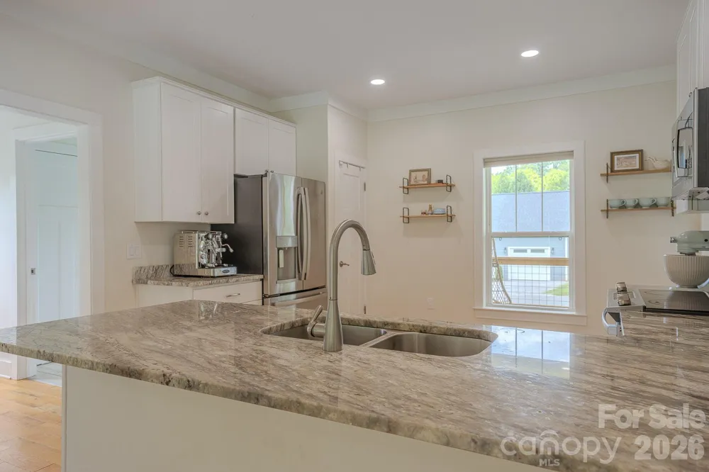 160 Ridge View Drive Clyde, NC 28721