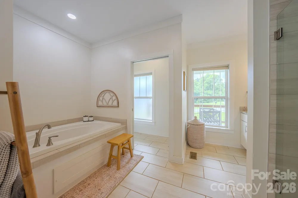 160 Ridge View Drive Clyde, NC 28721