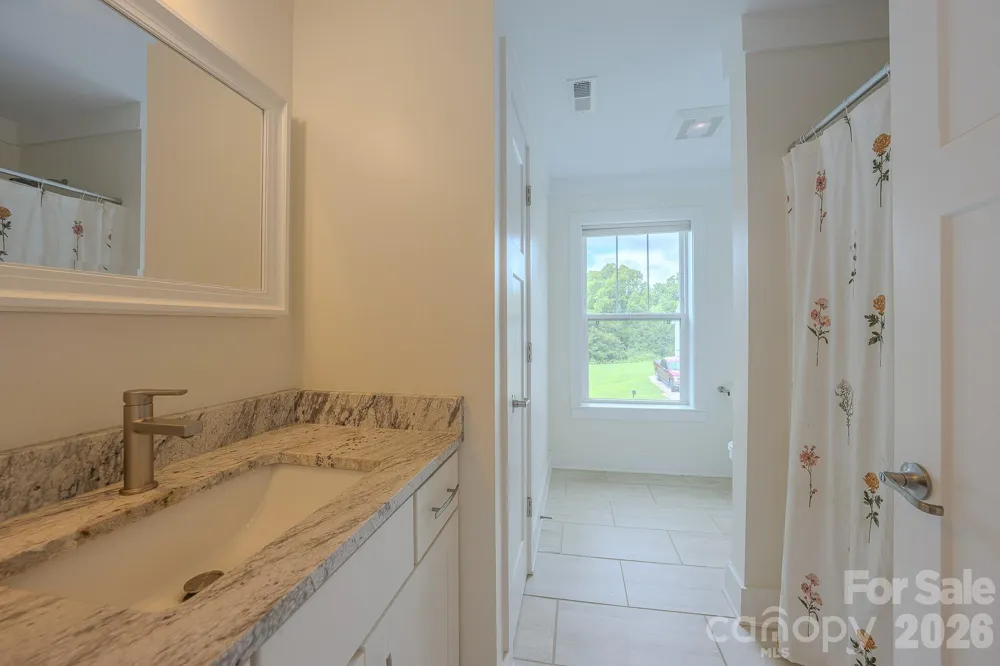 160 Ridge View Drive Clyde, NC 28721