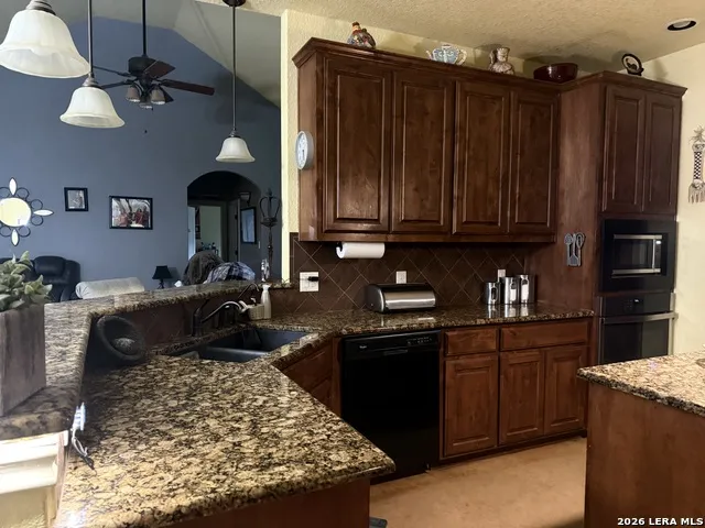 17685 Senior Rd Lot 8 Von Ormy, TX 78073