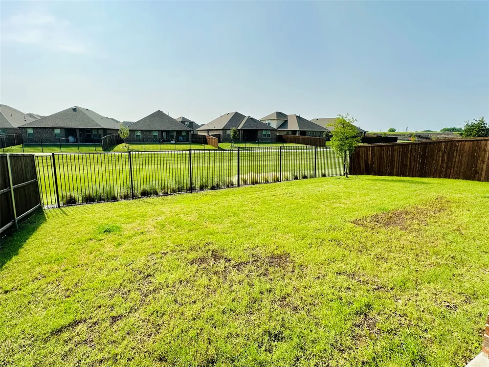 526 Pleasant Hill Lane Fate, TX 75189
