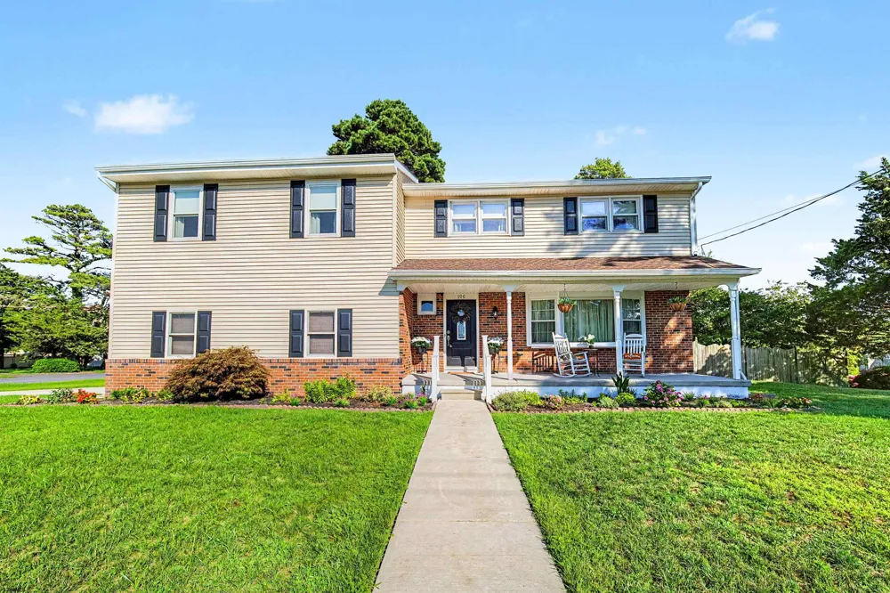 106 Cynwyd Dr Absecon, NJ 08201