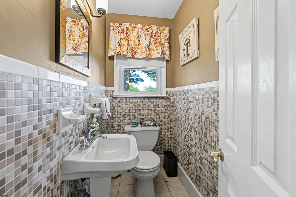 106 Cynwyd Dr Absecon, NJ 08201