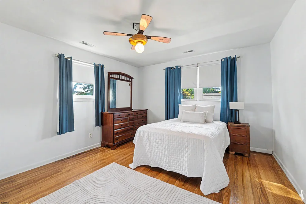 106 Cynwyd Dr Absecon, NJ 08201