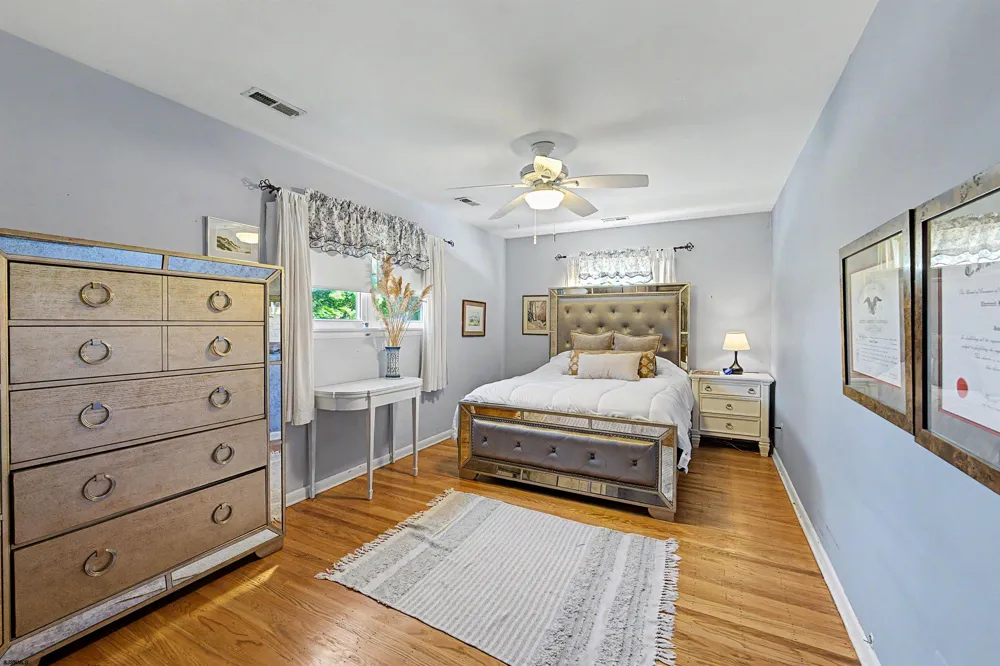 106 Cynwyd Dr Absecon, NJ 08201