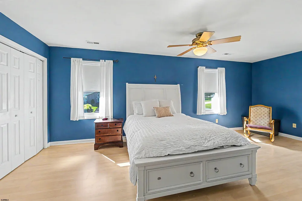 106 Cynwyd Dr Absecon, NJ 08201