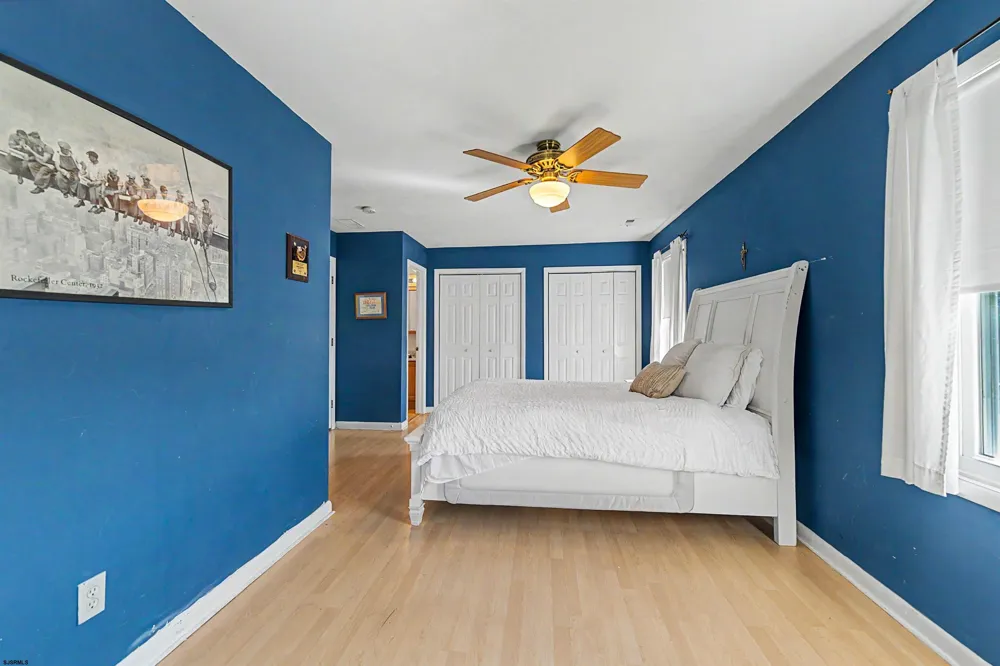106 Cynwyd Dr Absecon, NJ 08201