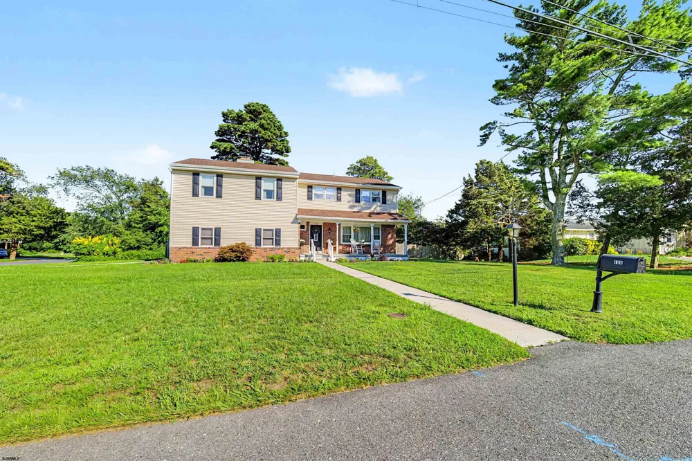 106 Cynwyd Dr Absecon, NJ 08201