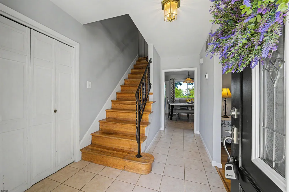 106 Cynwyd Dr Absecon, NJ 08201