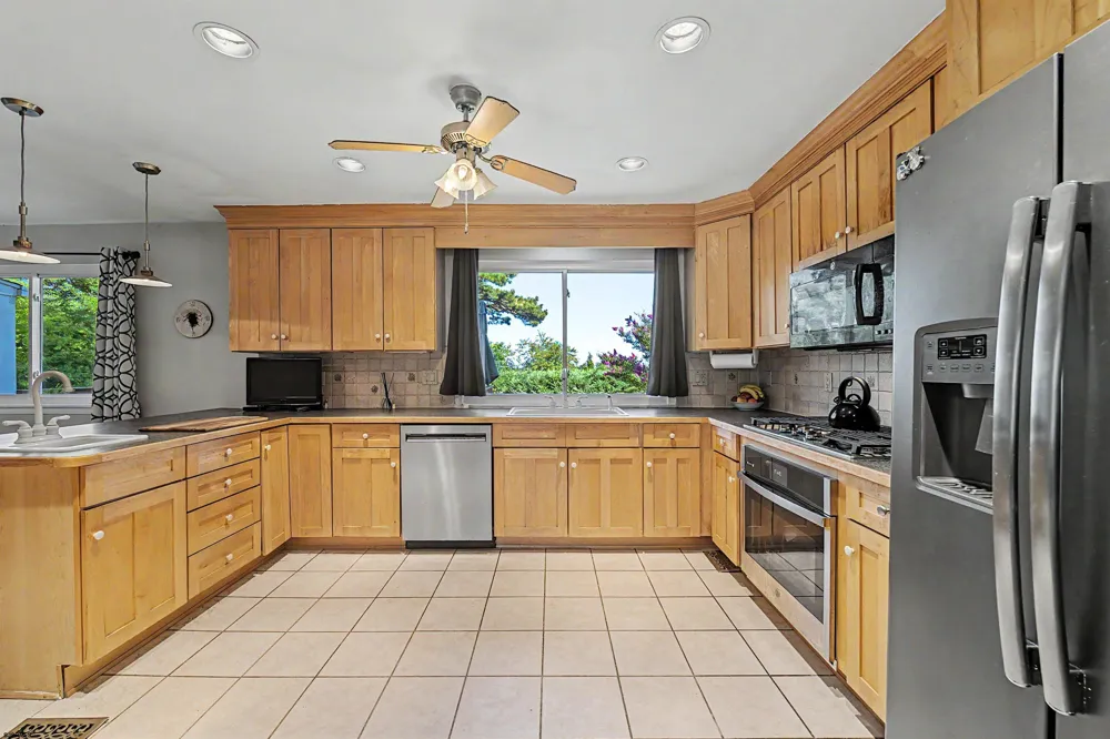 106 Cynwyd Dr Absecon, NJ 08201