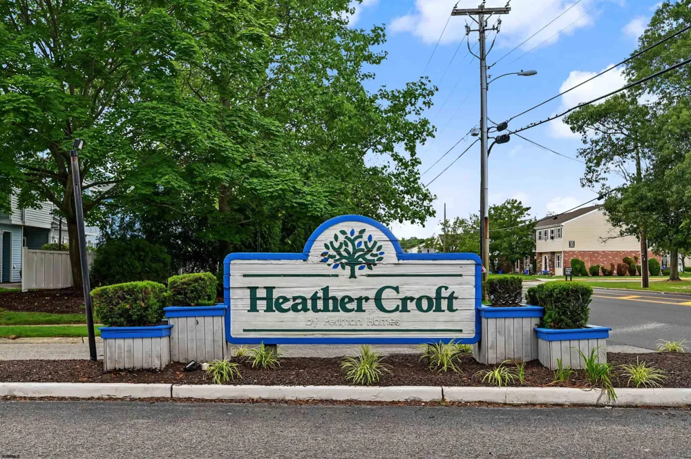 36 Heather Croft Egg Harbor Township, NJ 08234