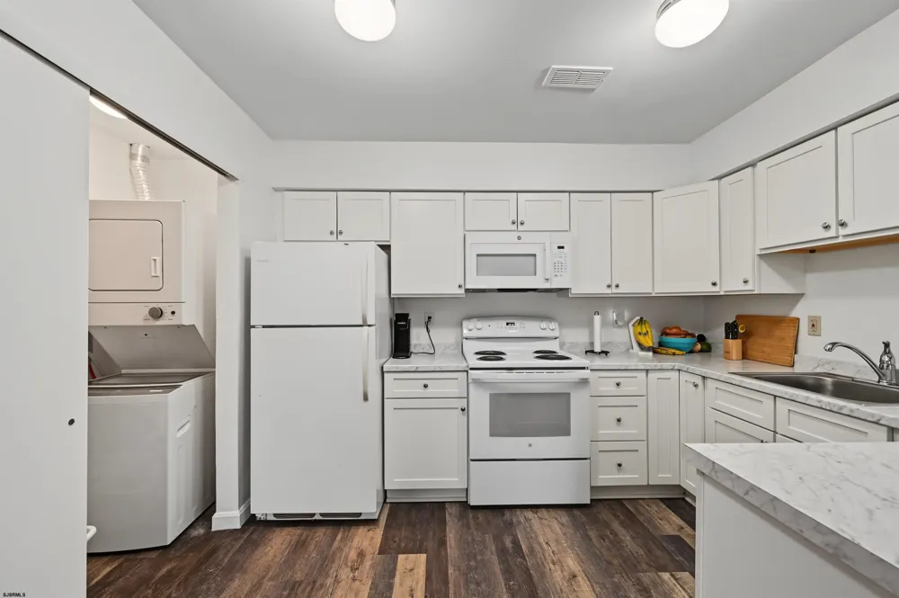 36 Heather Croft Egg Harbor Township, NJ 08234