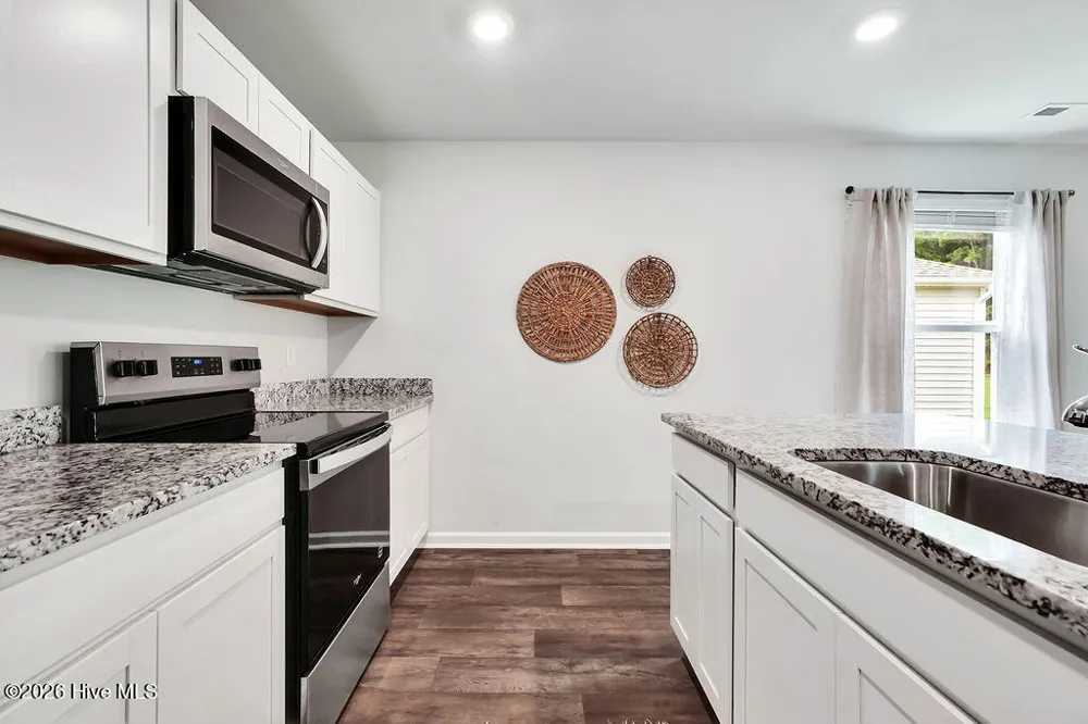 185 Kite Circle NE Bolivia, NC 28422