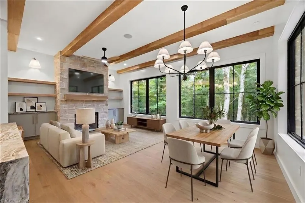 519 Rock Spring Circle Sugar Mountain, NC 28604