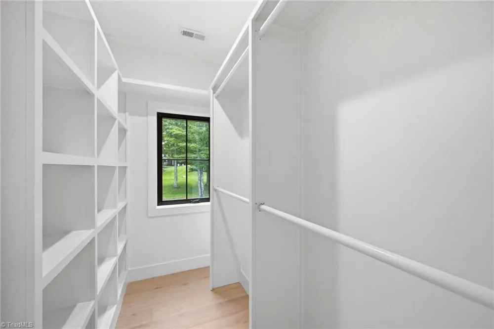 519 Rock Spring Circle Sugar Mountain, NC 28604