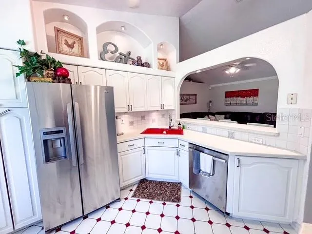 11300 VALLEY VIEW DRIVE Howey In The Hills, FL 34737