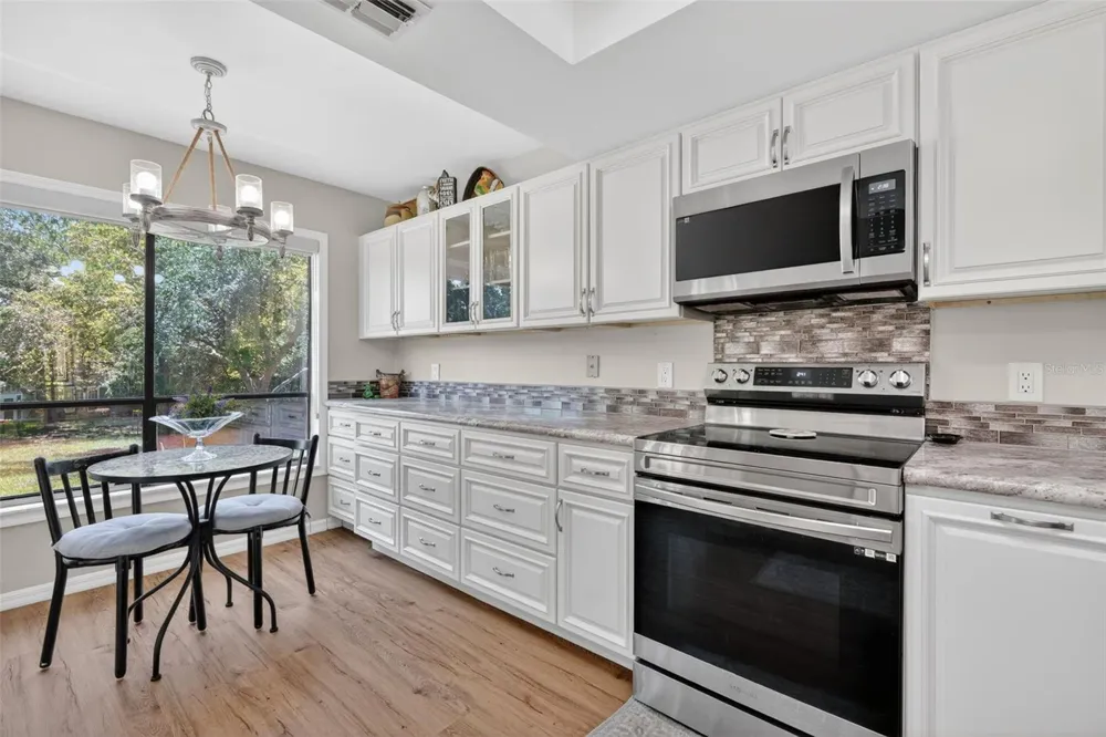1766 ENSIGN POINT Crystal River, FL 34429