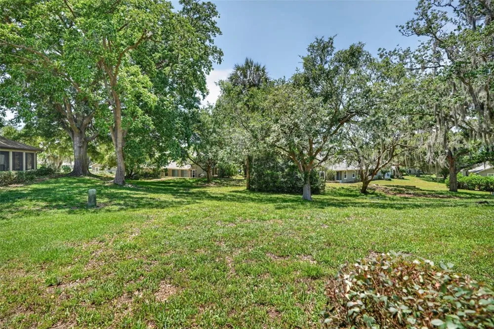 1766 ENSIGN POINT Crystal River, FL 34429