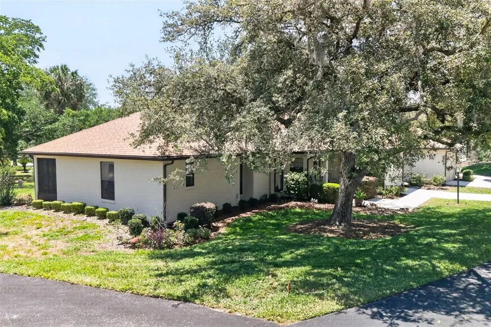1766 ENSIGN POINT Crystal River, FL 34429