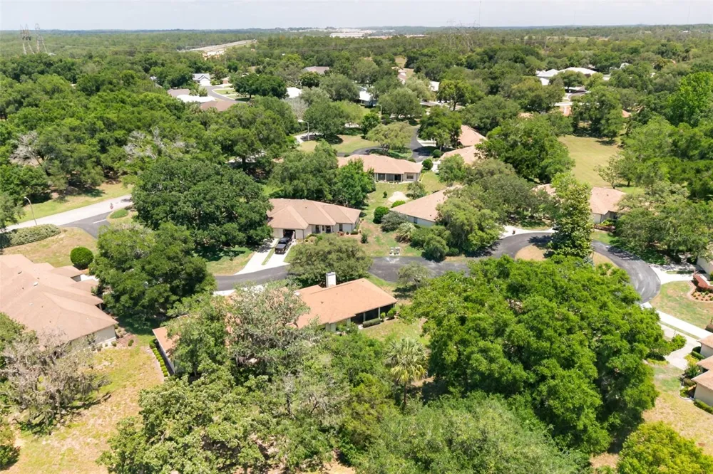 1766 ENSIGN POINT Crystal River, FL 34429