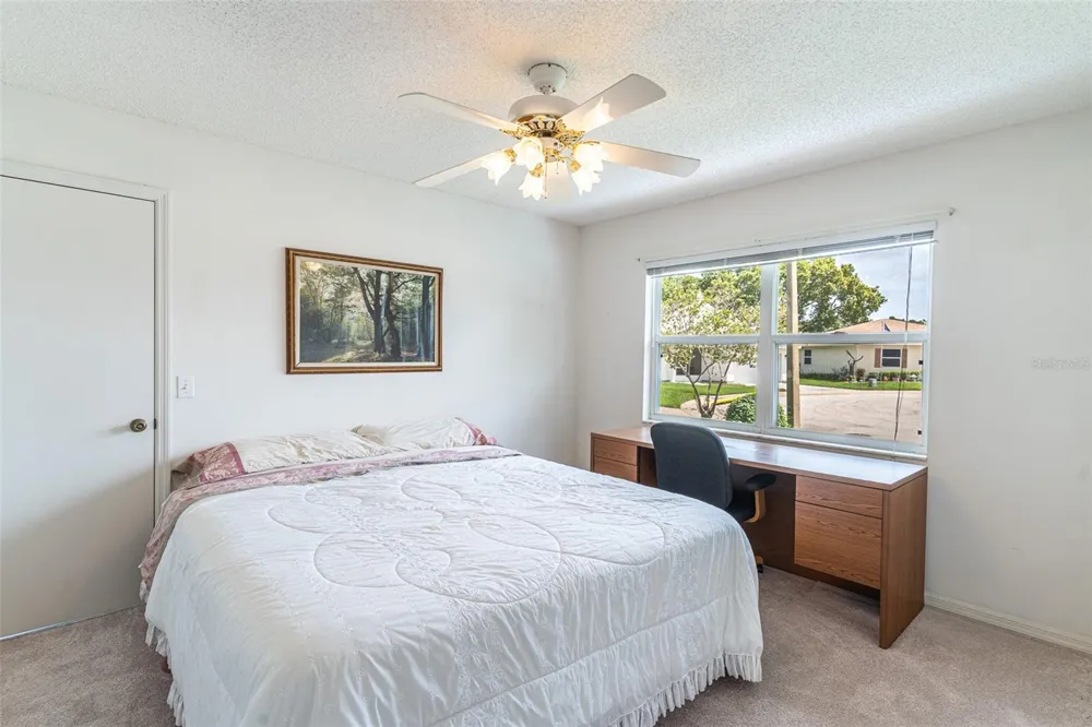 2260 GRAND CYPRESS DRIVE Lakeland, FL 33810