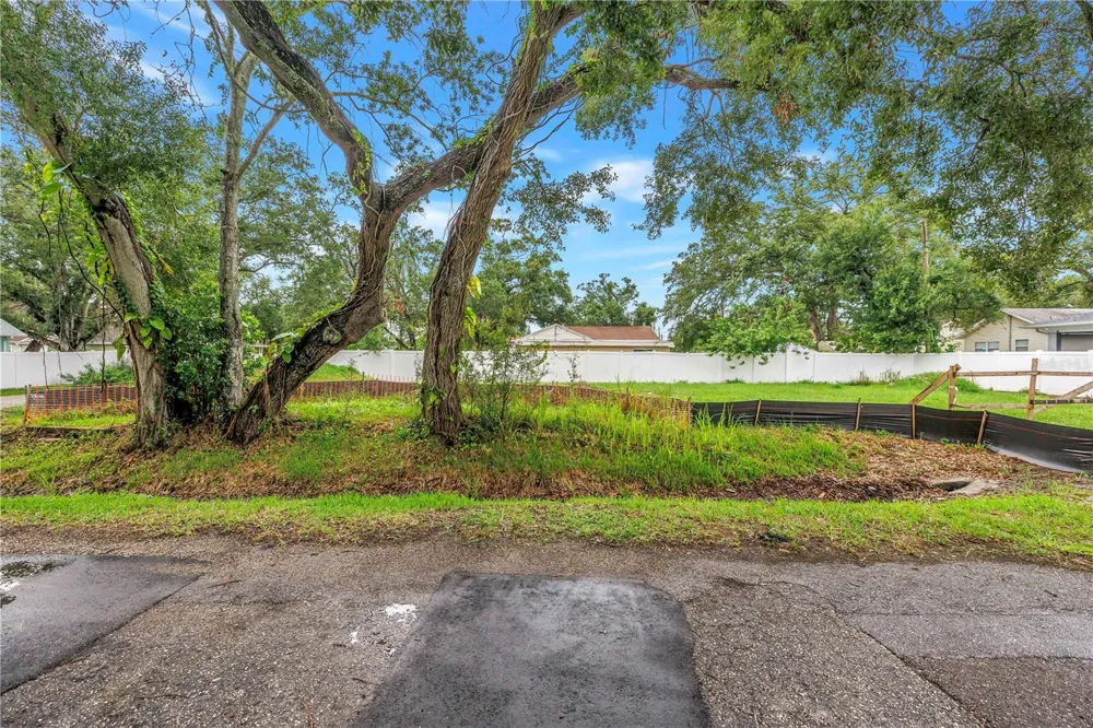 6401 29TH STREET St Petersburg, FL 33702