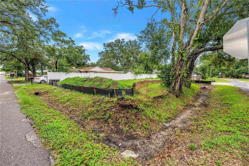 6401 29TH STREET St Petersburg, FL 33702