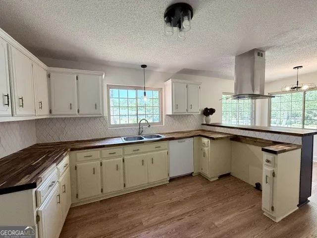 347 S College ST Metter, GA 30439