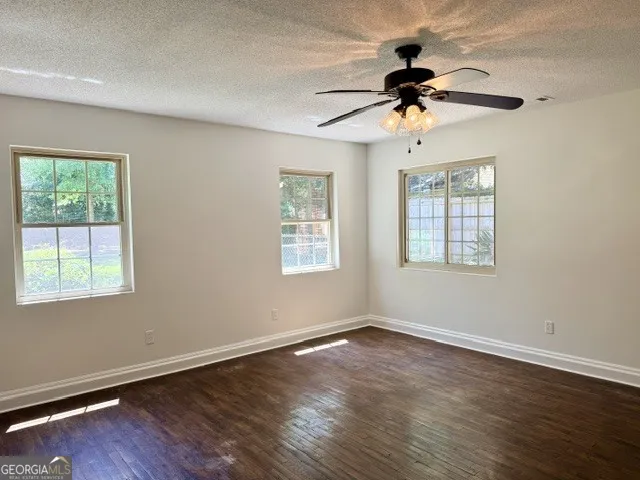 347 S College ST Metter, GA 30439
